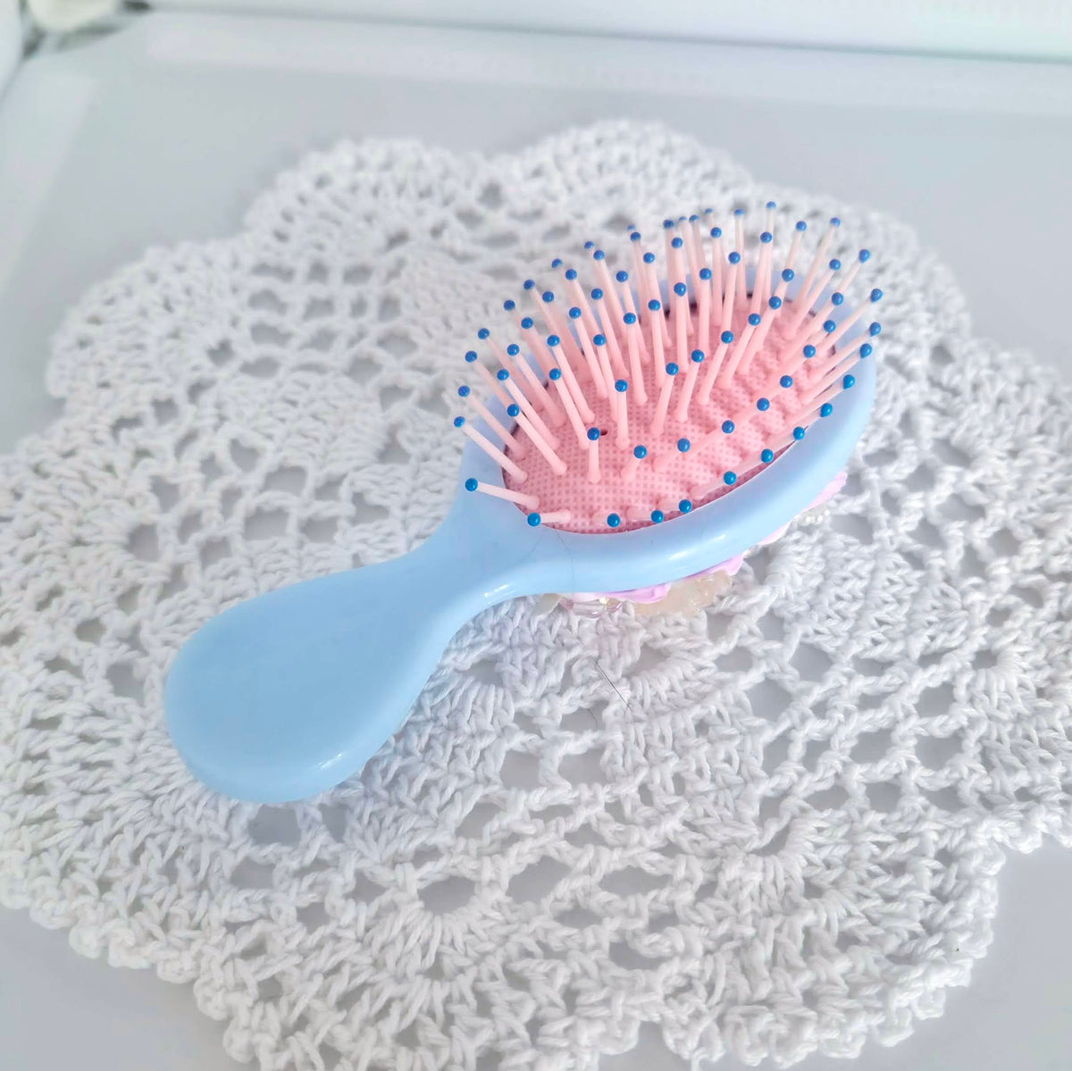 "Nice to Meet Ya" • Decoden Mini Hairbrush