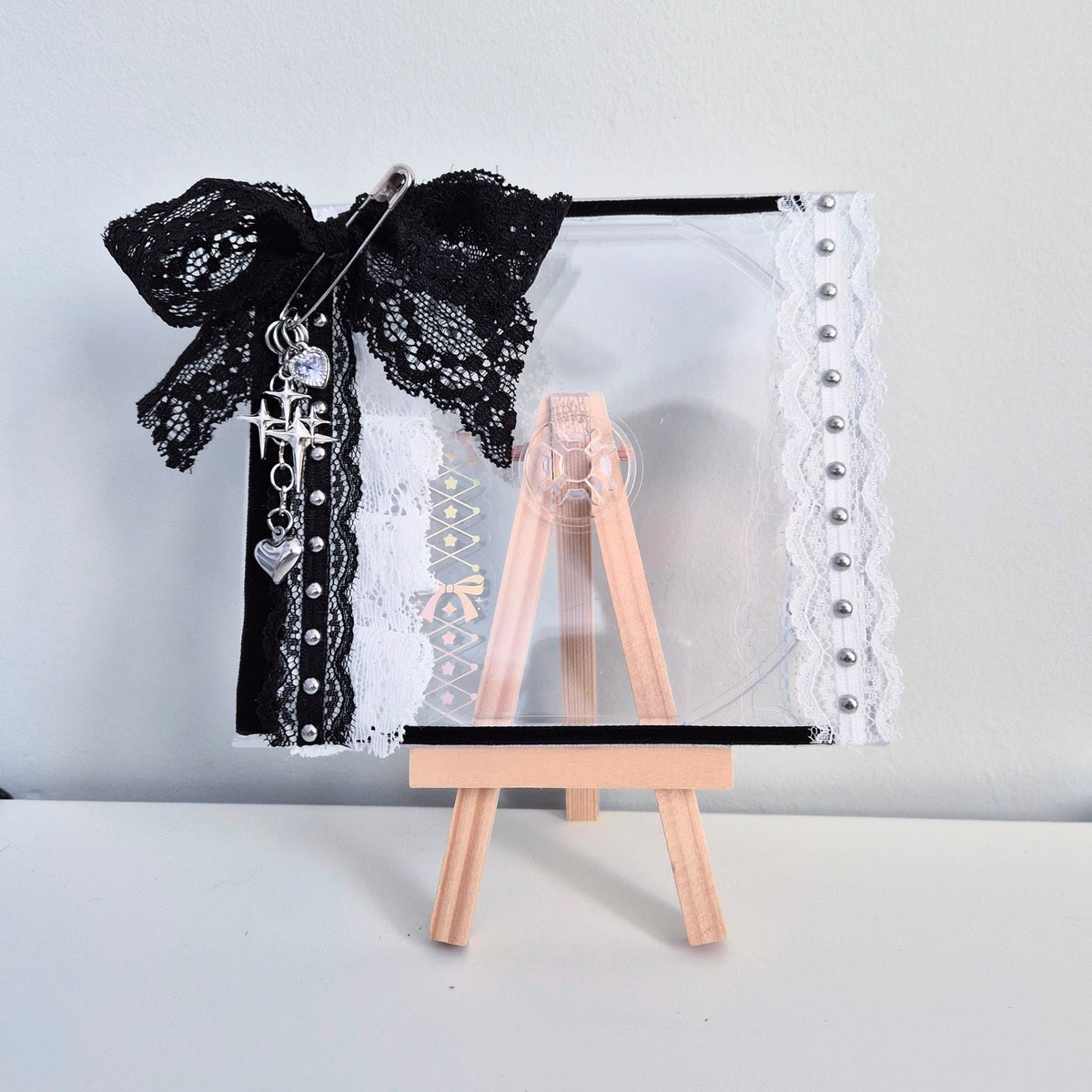"Big Girls Don't Cry" • Deco CD Case