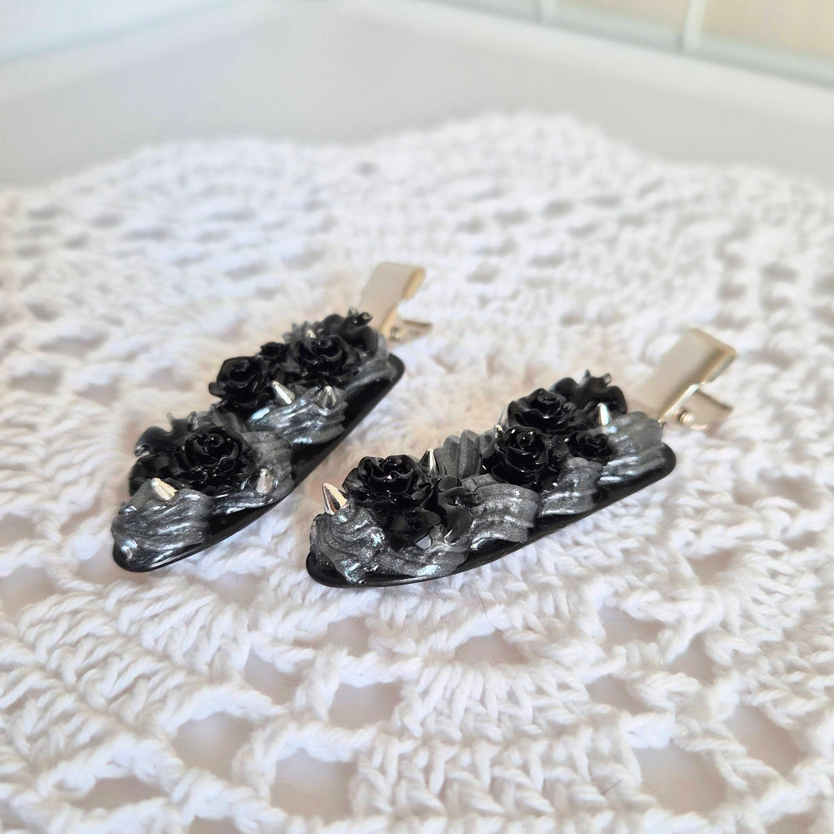 "CHESS" • Decoden Hair Clips