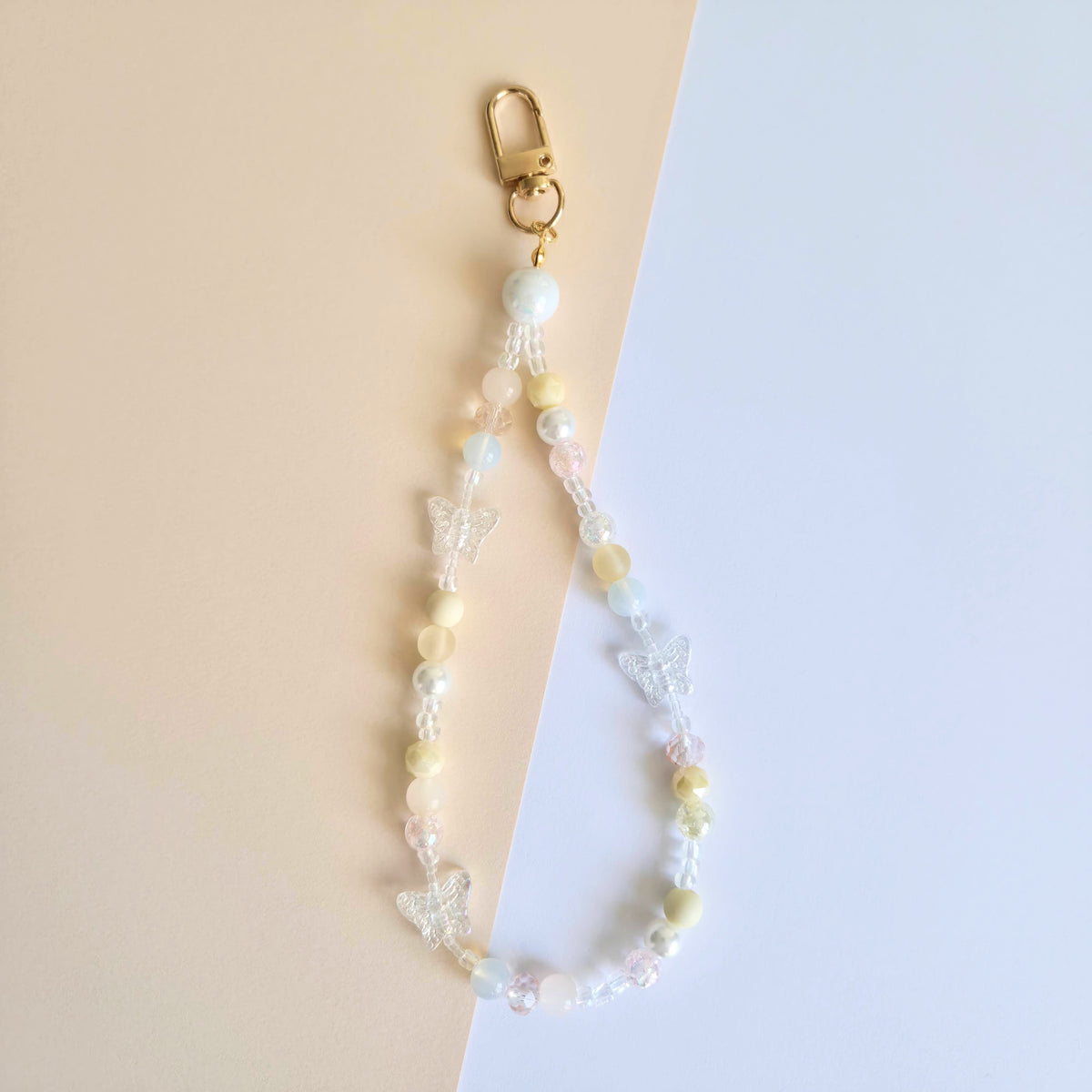 "Daydreamer" • Beaded Wristlet