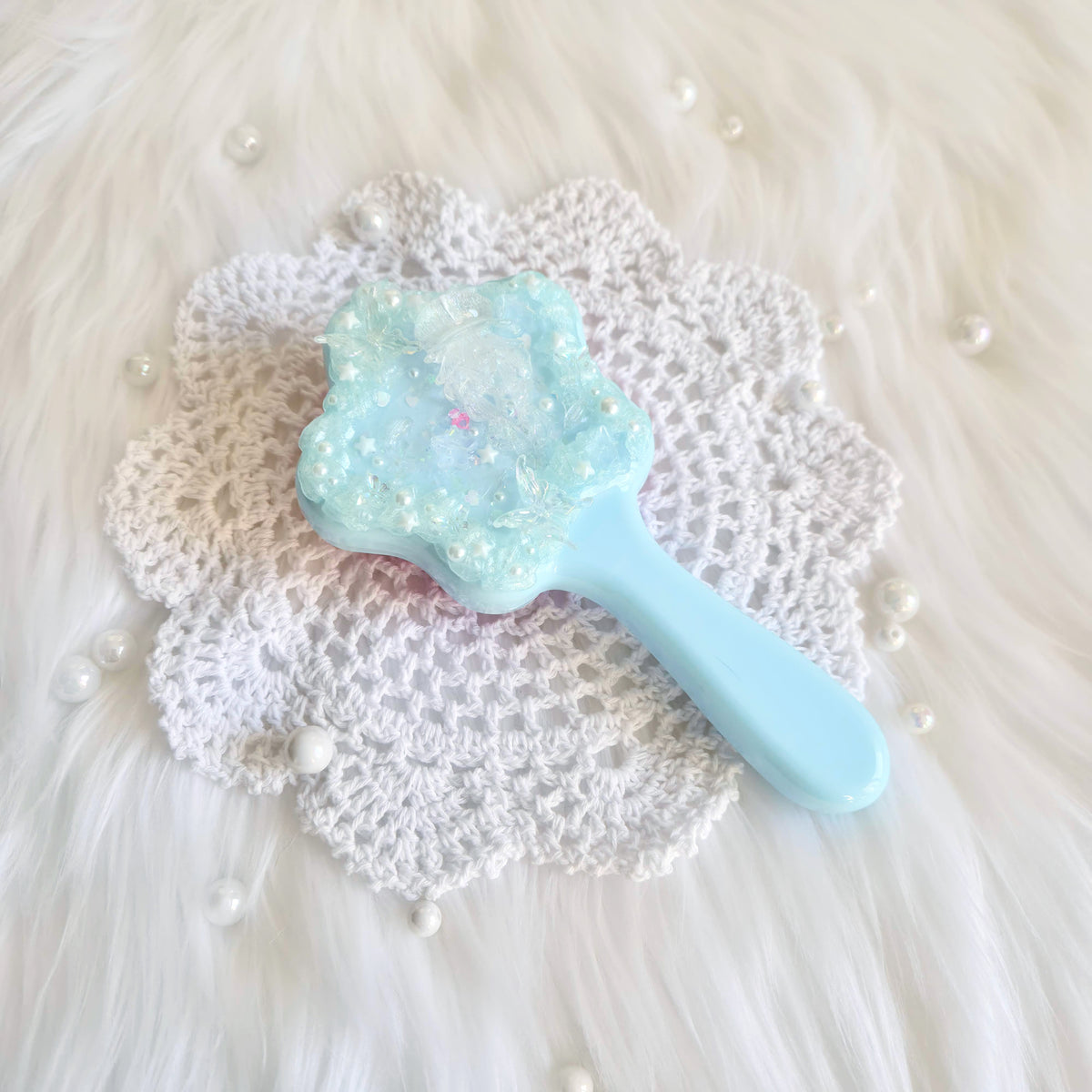 "HEARTBREAK AVENUE" • Decoden Mini Hairbrush