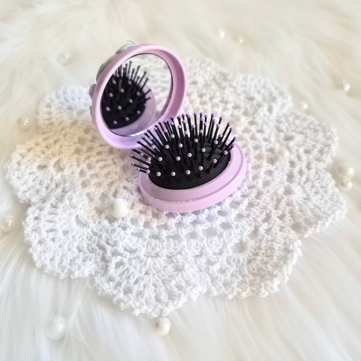 "Vanilla" • Decoden Compact Mirror Hairbrush