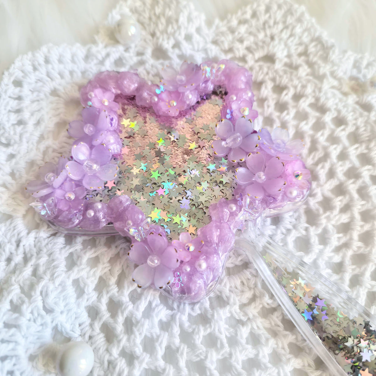 "BATTITUDE" • Decoden Hand Mirror